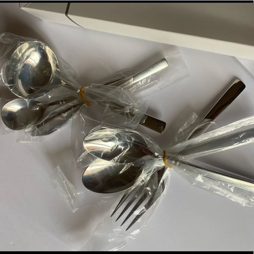 Oneida Curva Six piece stainless steel serving set